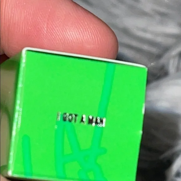 MAC Cosmetics Teyana Taylor lipstick I have a man - Picture 11 of 14